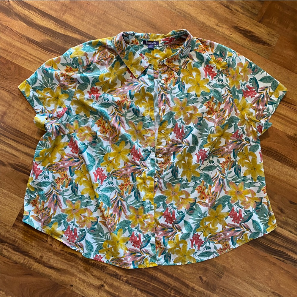 Women’s 36W Roaman’s tropical shirt